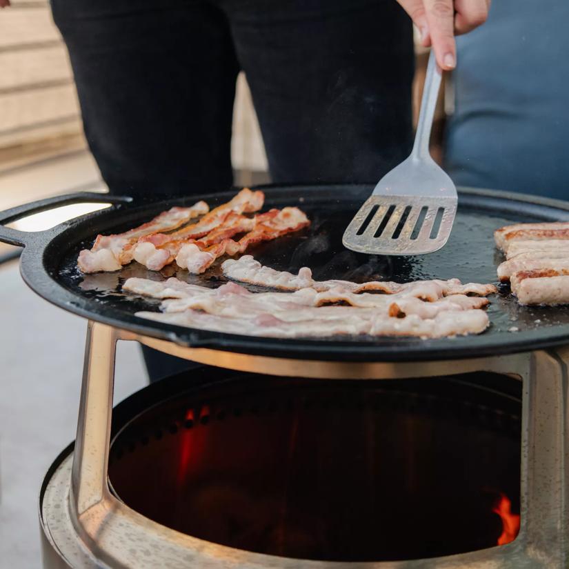 Cooking on a solo stove