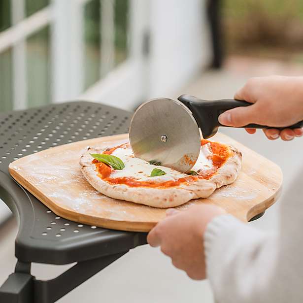 Solo Stove Pizza Cutter