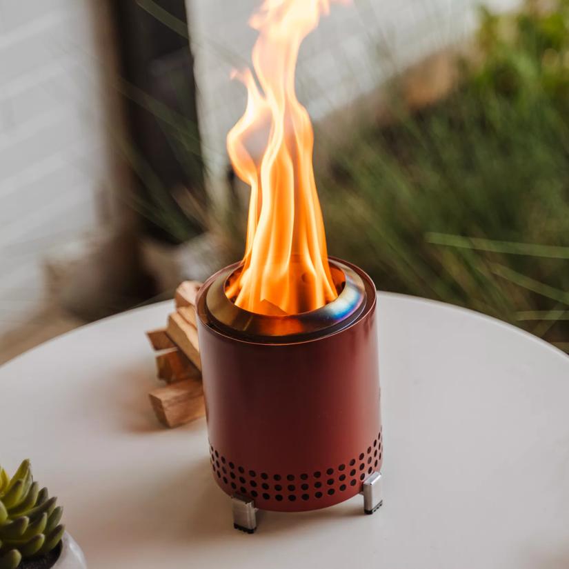 Solo Stove Mesa in Mulberry (Red)